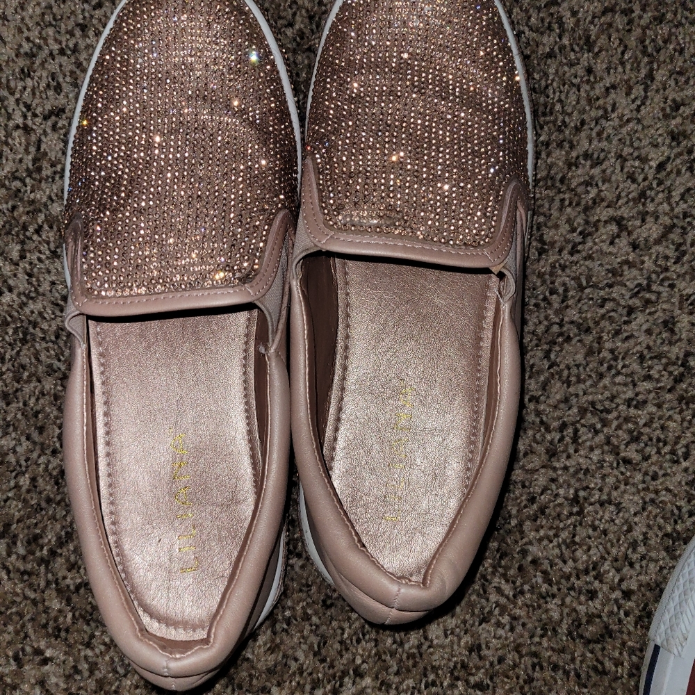 Shoes - Picture 2 of 2